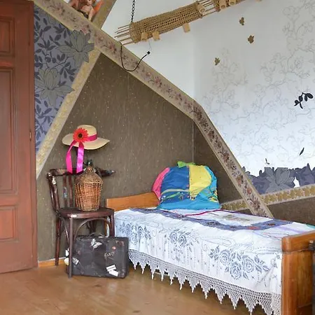 Къща за гости адиарт 3*